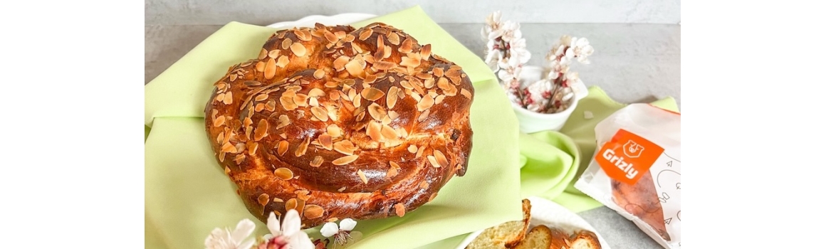 Mazanec se sušenými meruňkami