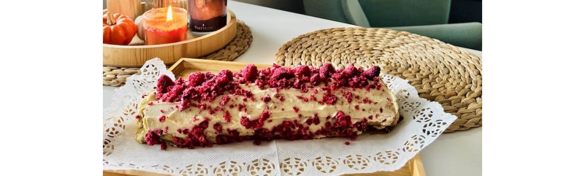 Bezlepková pistáciová roláda